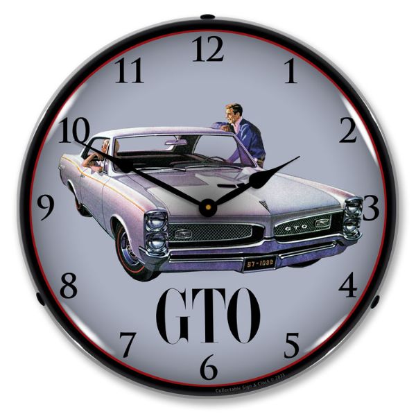 Alternative view of 1967 Pontiac GTO 2